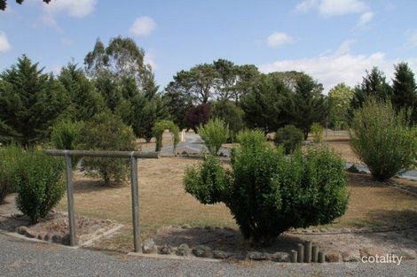 Property photo of 11 Cusack Place Yass NSW 2582
