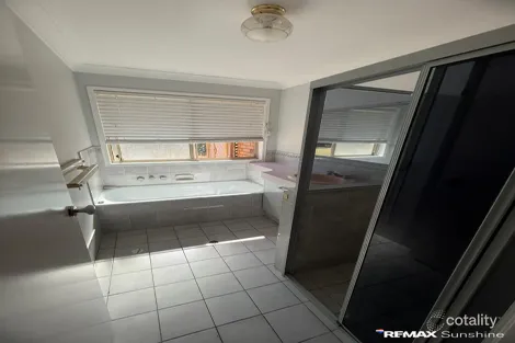 Property photo of 18 Carmela Crescent Morayfield QLD 4506