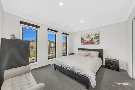 Property photo of 22 Nightingale Road Mickleham VIC 3064