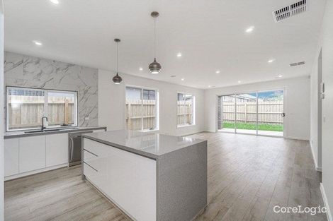 Property photo of 22 Beryl Crescent Greenvale VIC 3059