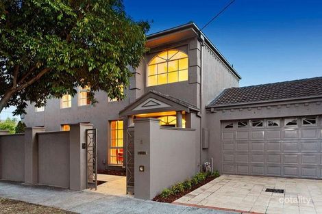 8 Hart St, Caulfield North, VIC 3161