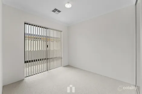 Property photo of 9 Carbeen View Piara Waters WA 6112