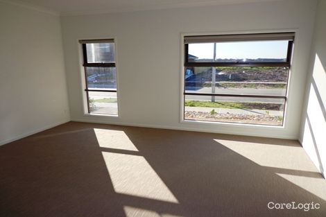 Property photo of 4 Manna Way Point Cook VIC 3030