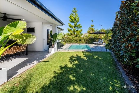 1876 Sawgrass Pl, Hope Island, QLD 4212