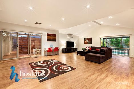 Property photo of 11 Hamilton Drive Ringwood North VIC 3134