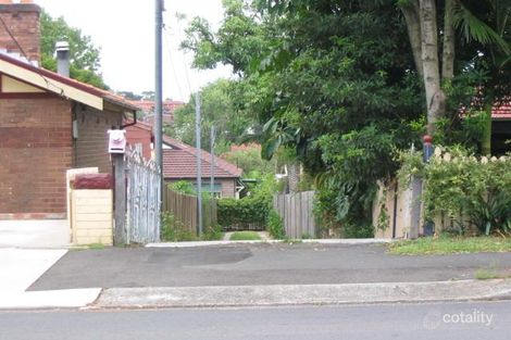 65 Undercliffe Rd, Earlwood, NSW 2206