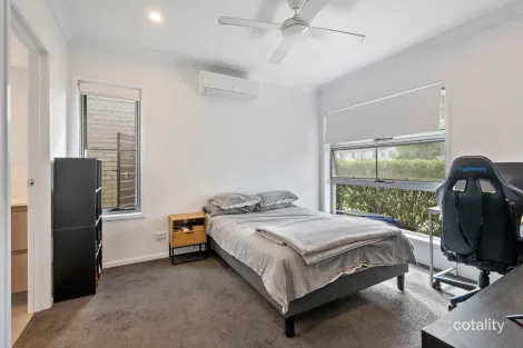 Property photo of 102 Grahams Road Strathpine QLD 4500