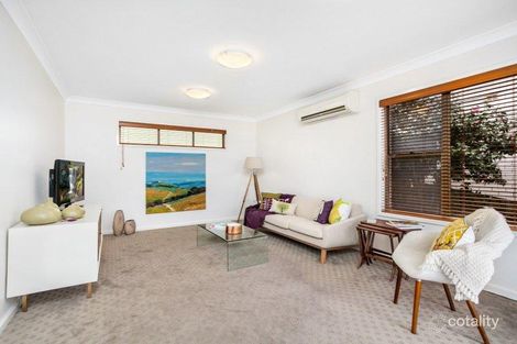Property photo of 11 St Marks Crescent Figtree NSW 2525