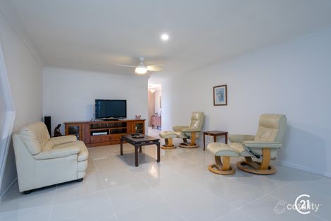 4 Albert St, Eagleby, QLD 4207