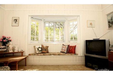 Property photo of 66 Bundah Street Camp Hill QLD 4152