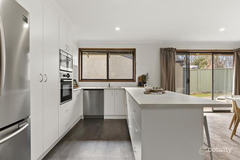 Property photo of 7 Lahey Place Chisholm ACT 2905