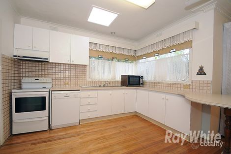 Property photo of 13 Clivejay Street Glen Waverley VIC 3150