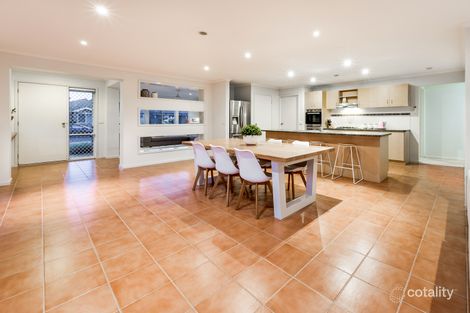 Property photo of 43 Masterton Place Cranbourne East VIC 3977