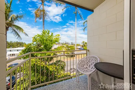 17/18-20 Hill St, Emu Park, QLD 4710