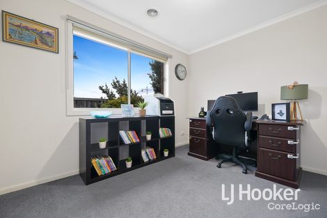 Property photo of 2 Arden Avenue Pakenham VIC 3810