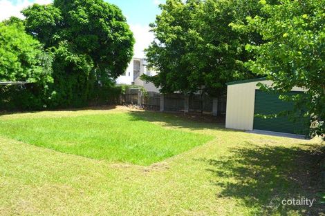 Property photo of 35 Kent Street West Gladstone QLD 4680