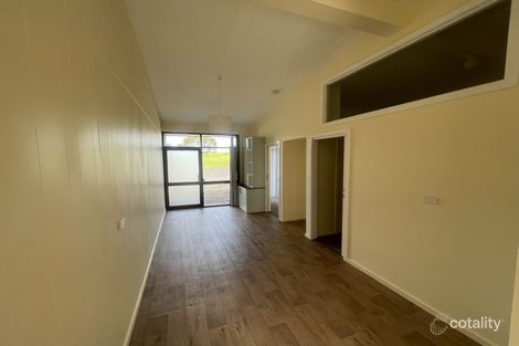 Property photo of 2/17 Tower Square Warrnambool VIC 3280