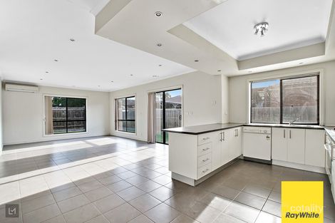 Property photo of 117 Rose Grange Boulevard Tarneit VIC 3029