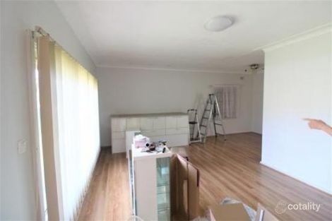 23 Cockburn Cres, Fairfield East, NSW 2165