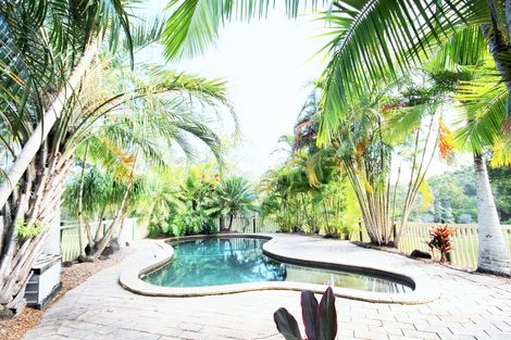 Property photo of 30 Oppermann Drive Ormeau QLD 4208