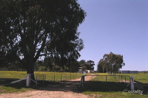 193 Library Rd, Beechworth, VIC 3747