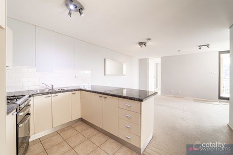 Property photo of 104/21 East Crescent Street McMahons Point NSW 2060
