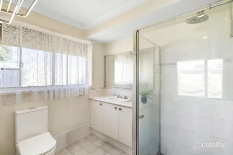 Property photo of 16 Beamont Place Forest Lake QLD 4078