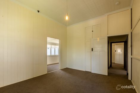 Property photo of 34 Saunders Street Indooroopilly QLD 4068