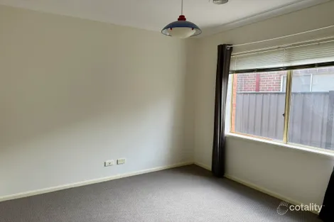 Property photo of 39 Miles Franklin Boulevard Point Cook VIC 3030