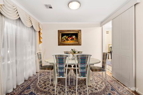 Property photo of 16 Honeysuckle Court Mill Park VIC 3082