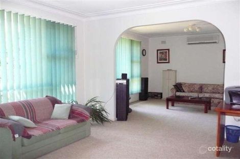 Property photo of 36 Ulolo Avenue Hornsby Heights NSW 2077