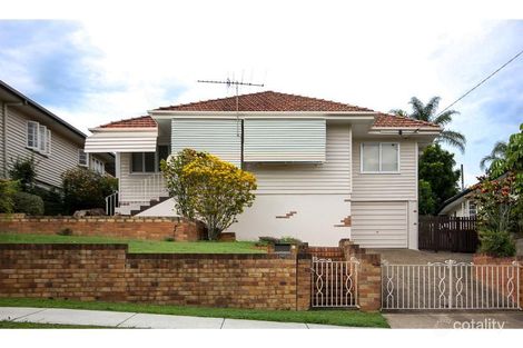 38 Albert St, Holland Park West, QLD 4121