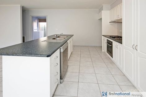 Property photo of 4 Greenock Crescent Cranbourne East VIC 3977