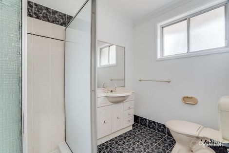 Property photo of 11 Queenscliff Drive Woodbine NSW 2560