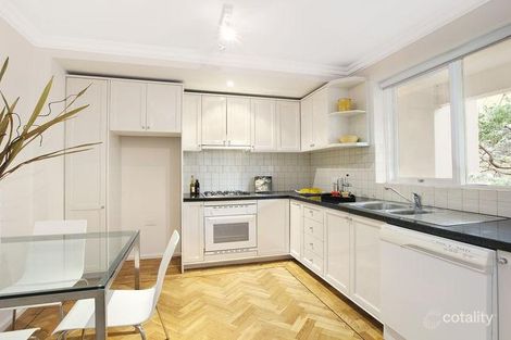 2/18 Darling St, South Yarra, VIC 3141