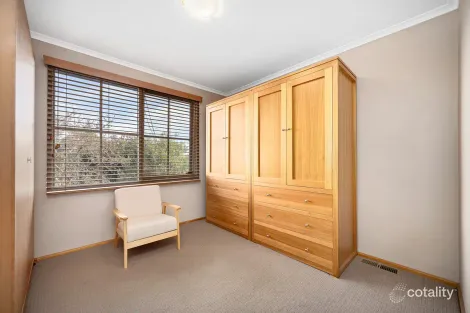 Property photo of 31 Baracchi Crescent Giralang ACT 2617