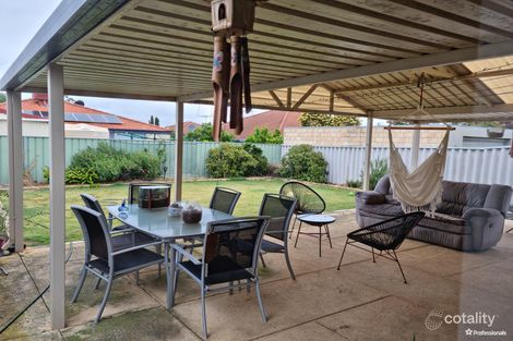 Property photo of 11 Cherrytree Road Forrestfield WA 6058
