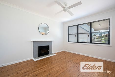Property photo of 37 Delauret Square Waratah West NSW 2298
