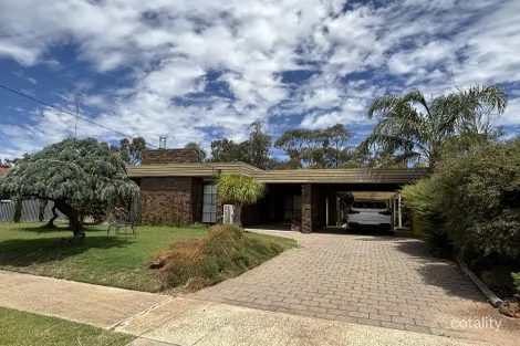 3 Bell St, Warracknabeal, VIC 3393