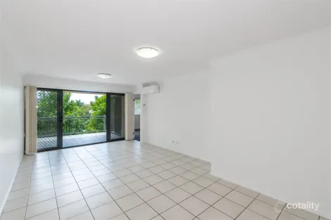 Property photo of 6/34 Douglas Street Greenslopes QLD 4120