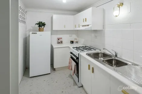 Property photo of 46 Ross Crescent Griffith NSW 2680