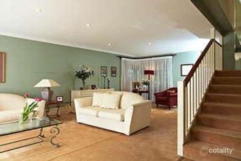 Property photo of 2 Foxcroft Court Kardinya WA 6163