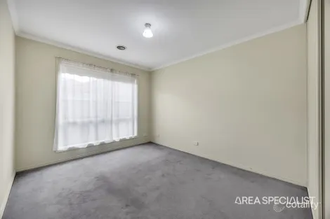 Property photo of 46 Streeton Close Corio VIC 3214