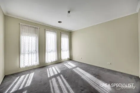 Property photo of 46 Streeton Close Corio VIC 3214