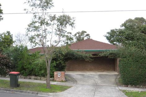 Property photo of 10 Crosby Drive Glen Waverley VIC 3150