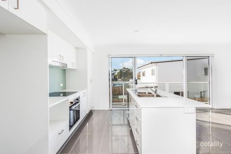 Property photo of 58/400 Tingal Road Wynnum QLD 4178