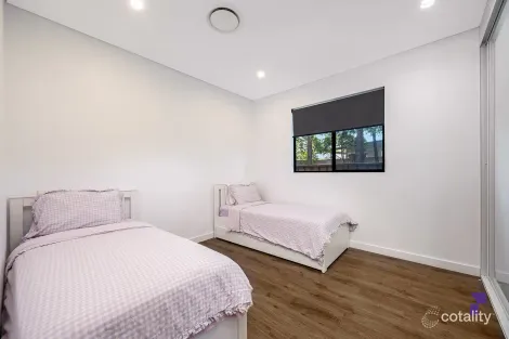 Property photo of 222 Old Kent Road Greenacre NSW 2190