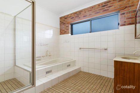 Property photo of 2 Dalby Street East Corrimal NSW 2518