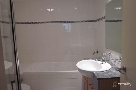 Property photo of 604/17-20 The Esplanade Ashfield NSW 2131