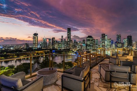 Property photo of 806/25 Shafston Avenue Kangaroo Point QLD 4169